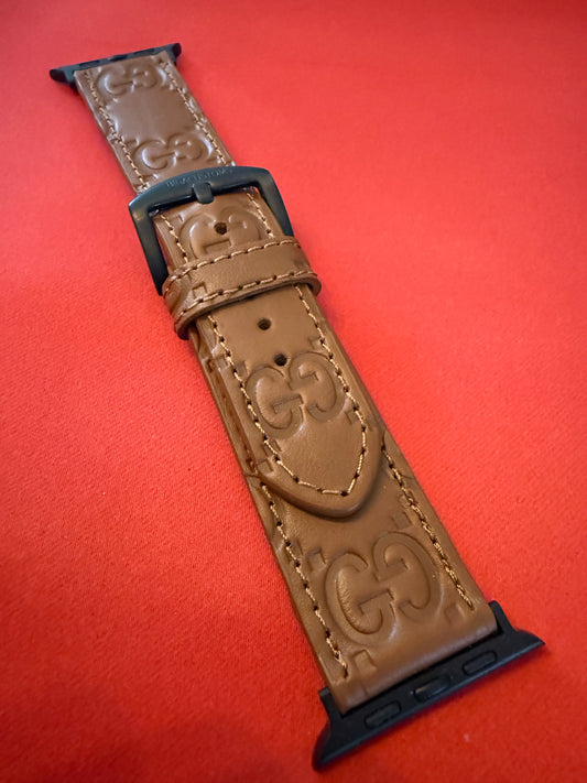 Custom Apple Watch strap camel 🐪 GG